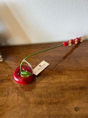 Home Interiors apple candle snuffer